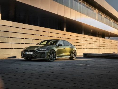Frontal del nuevo Audi RS 5 2026 berlina
