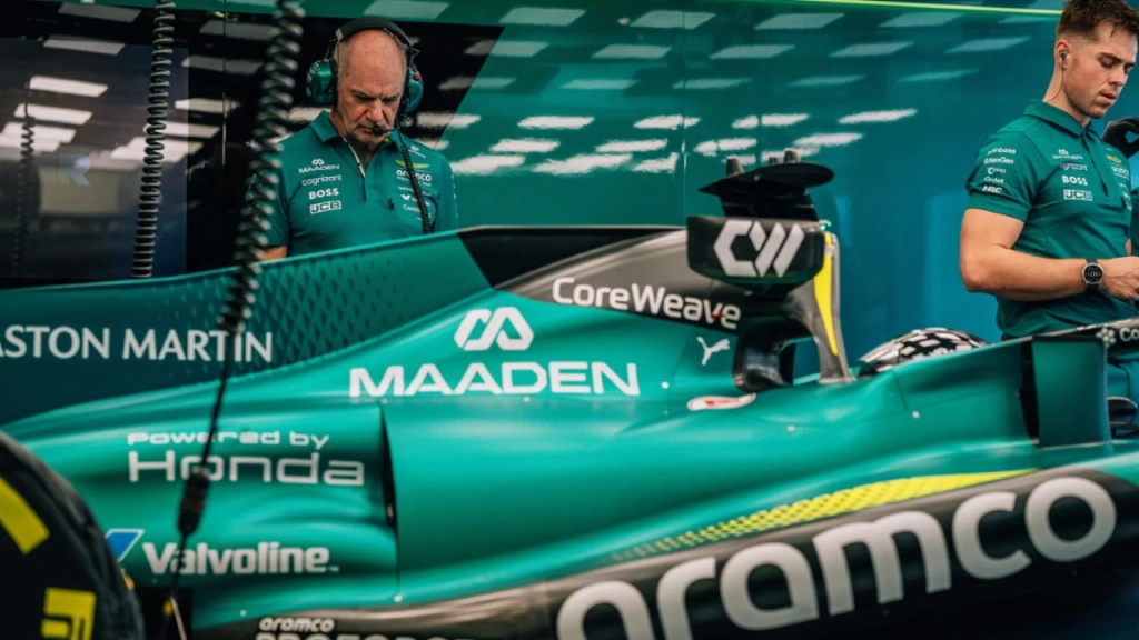Adrian Newey y el AMR26 con Honda sin rumbo
