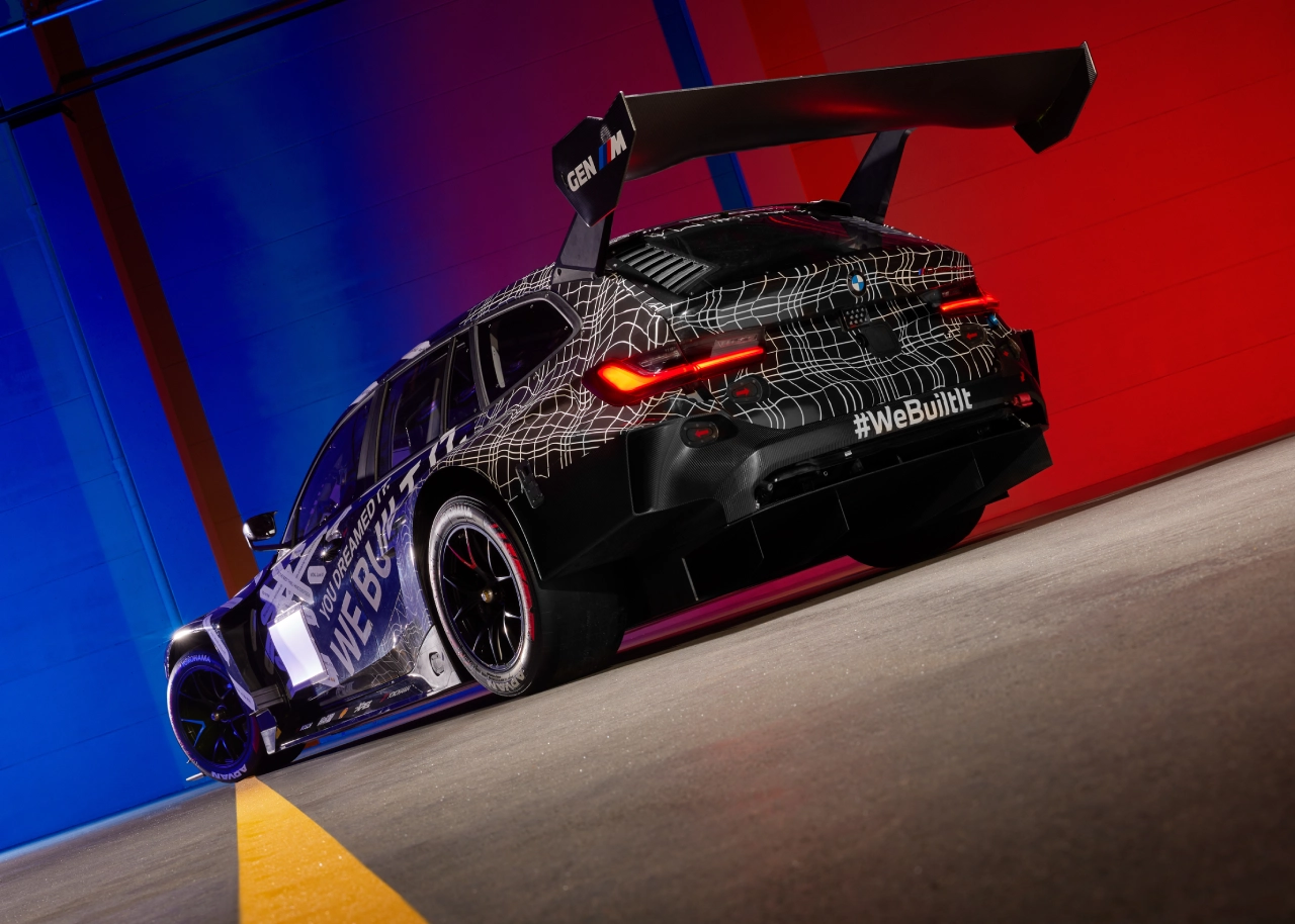 BMW M3 Touring GT3 24H Nürburgring competición