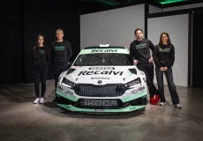 Presentación equipo oficial Škoda S-CER 2026 con Cohete Suárez y Nuria Pons