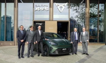 CUPRA Raval ha tenido todo el apoyo institucional en su world premiere