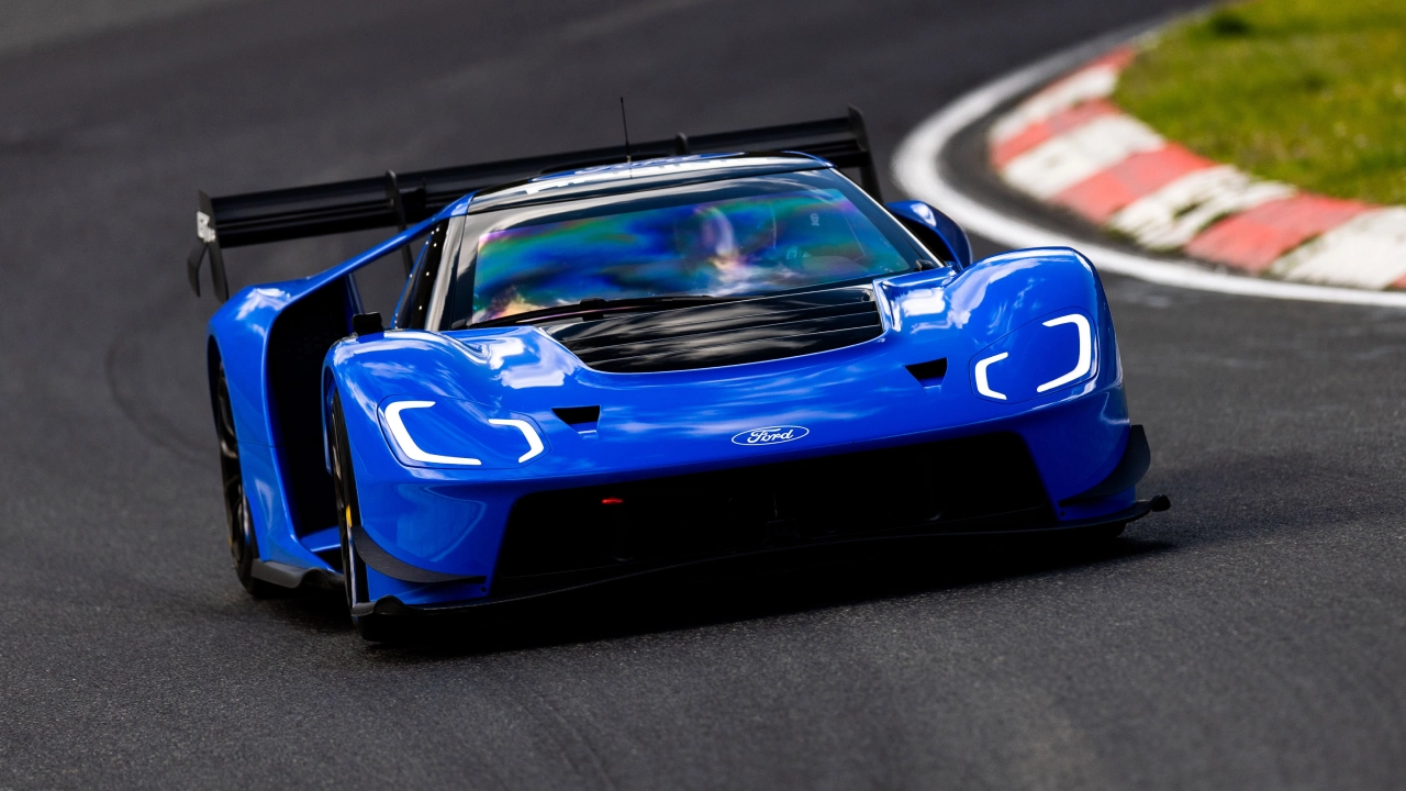 Ford Hypercar 2027 empiezan los test en pista