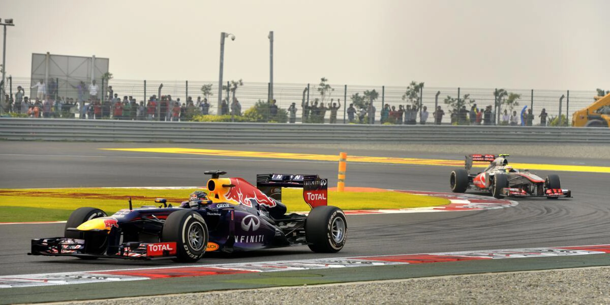 Sebastian Vettel celebrando su victoria. ¿Quién ganará el GP India 2027?