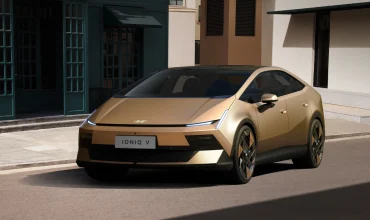 Presentación mundial del HYUNDAI IONIQ V en el Salón del Automóvil de Pekín 2026.