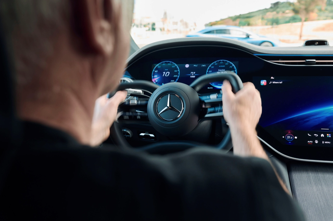 Volante del EQS con la nueva dirección Mercedes-Benz Steer by wire