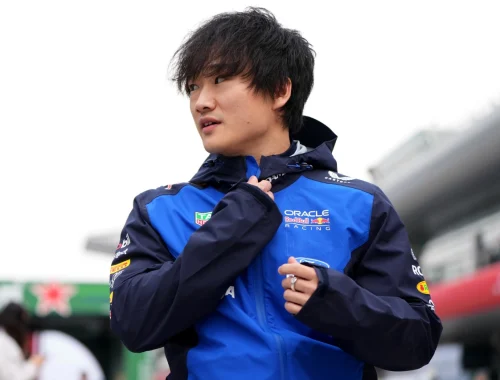 Yuki Tsunoda F1 el samurai no quiere abandonar el circo rodante