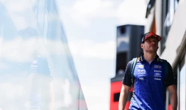 Verstappen habla de los problemas del Red Bull RB22