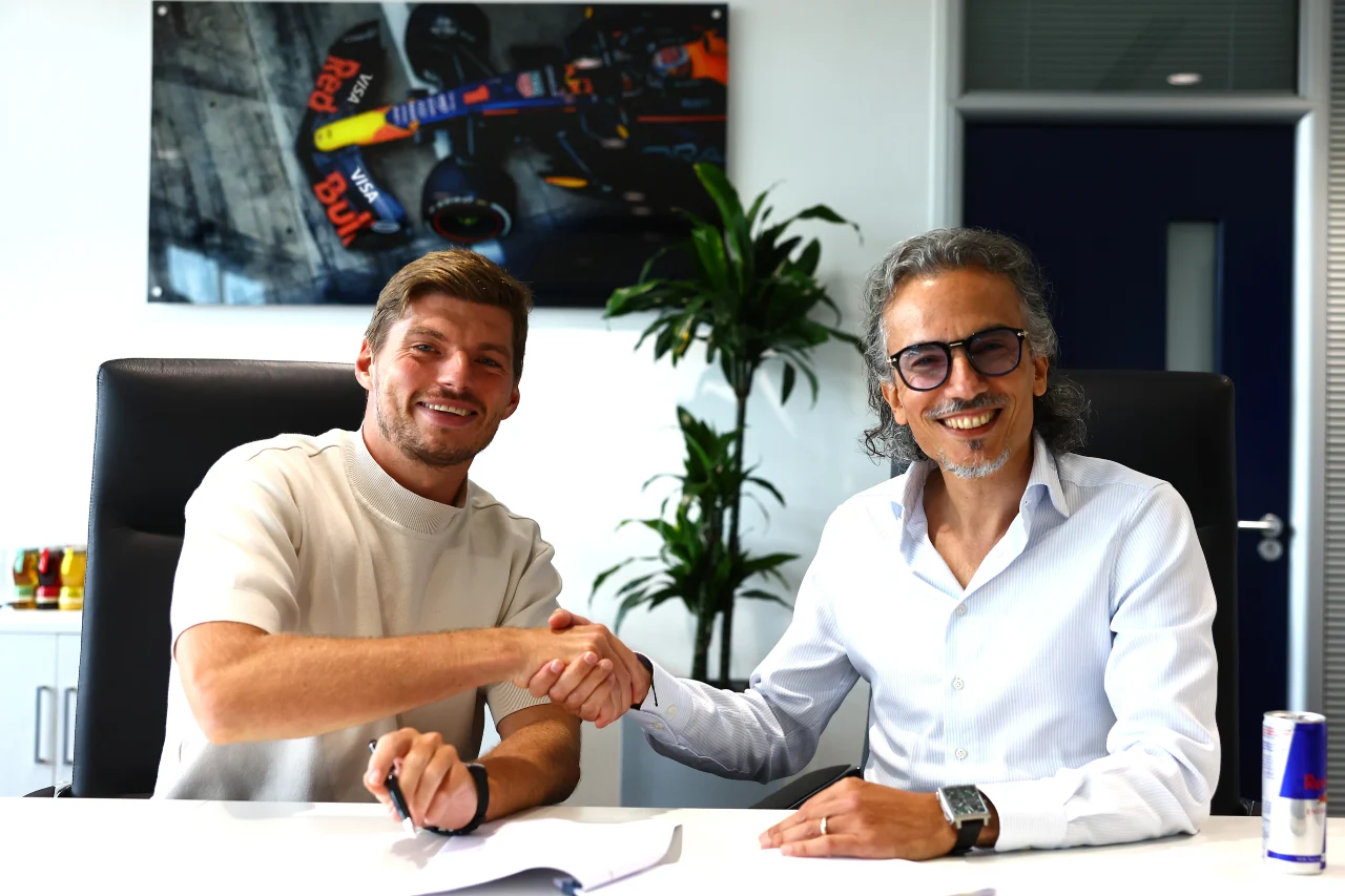 Max Verstappen amplía su acuerdo con Red Bull F1 hasta 2040