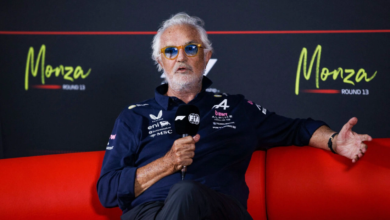 Flavio Briatore Estalló en rueda de prensa.